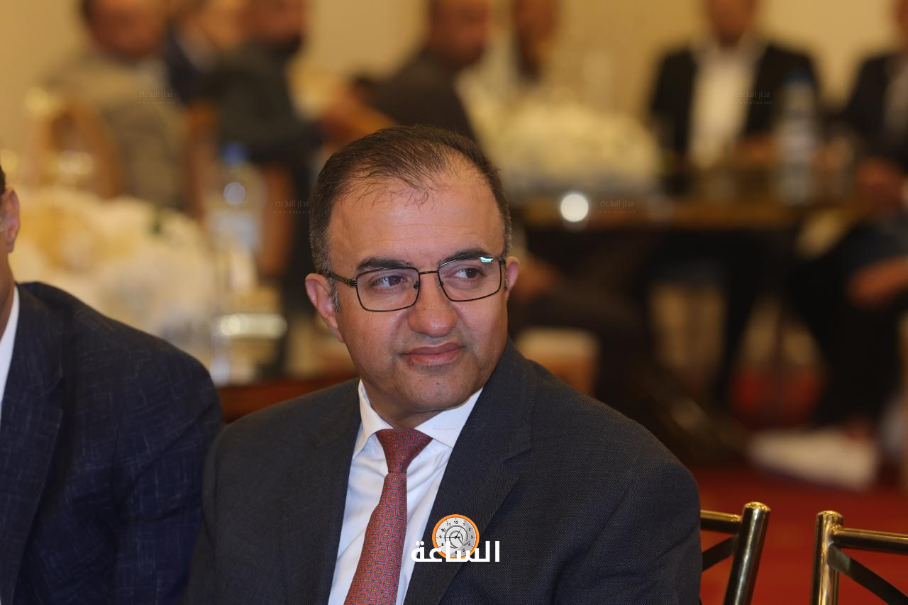 Madar Al-Saa Images 0.80518535726969
