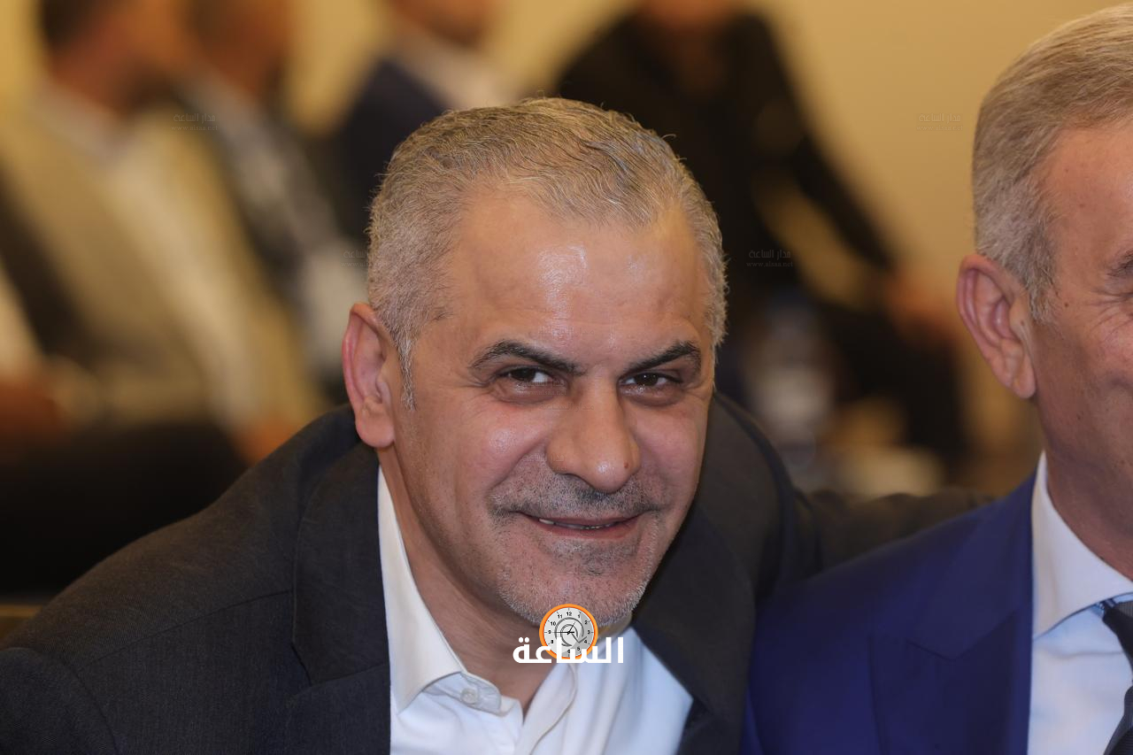 Madar Al-Saa Images 0.37288610870622996