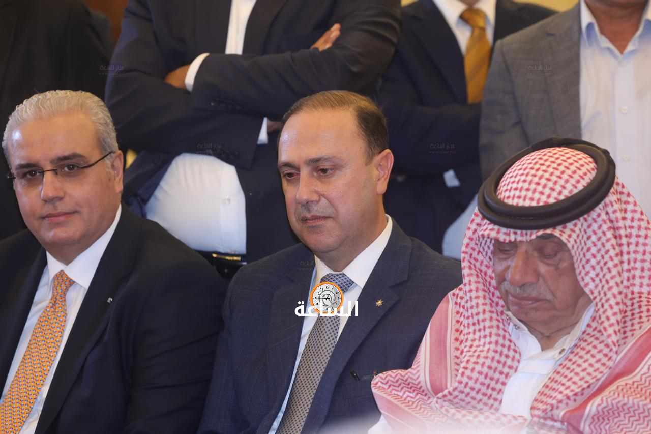 Madar Al-Saa Images 0.2075456000088799
