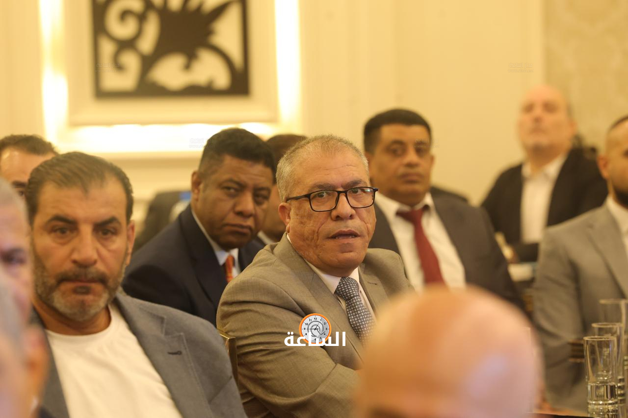 Madar Al-Saa Images 0.7782438288956116