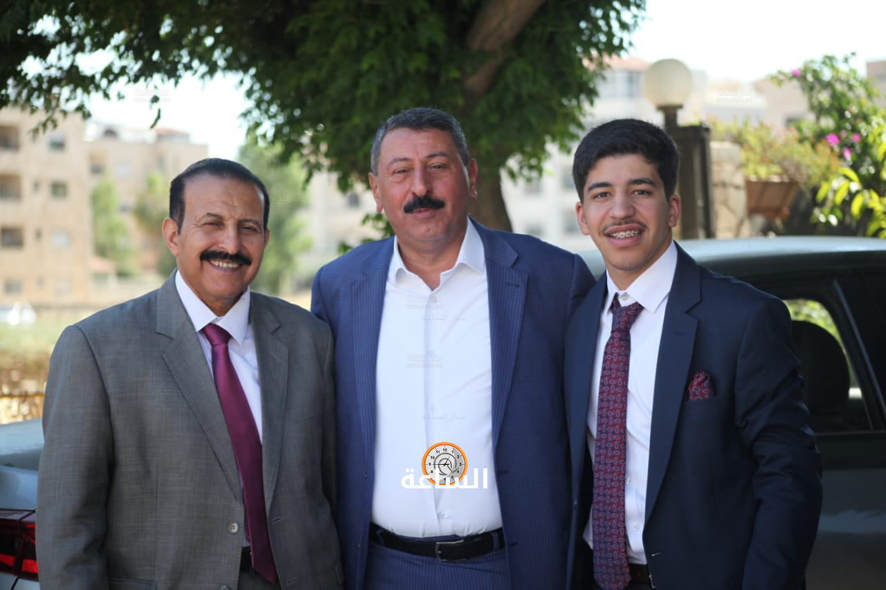 Madar Al-Saa Images 0.7752553075064871