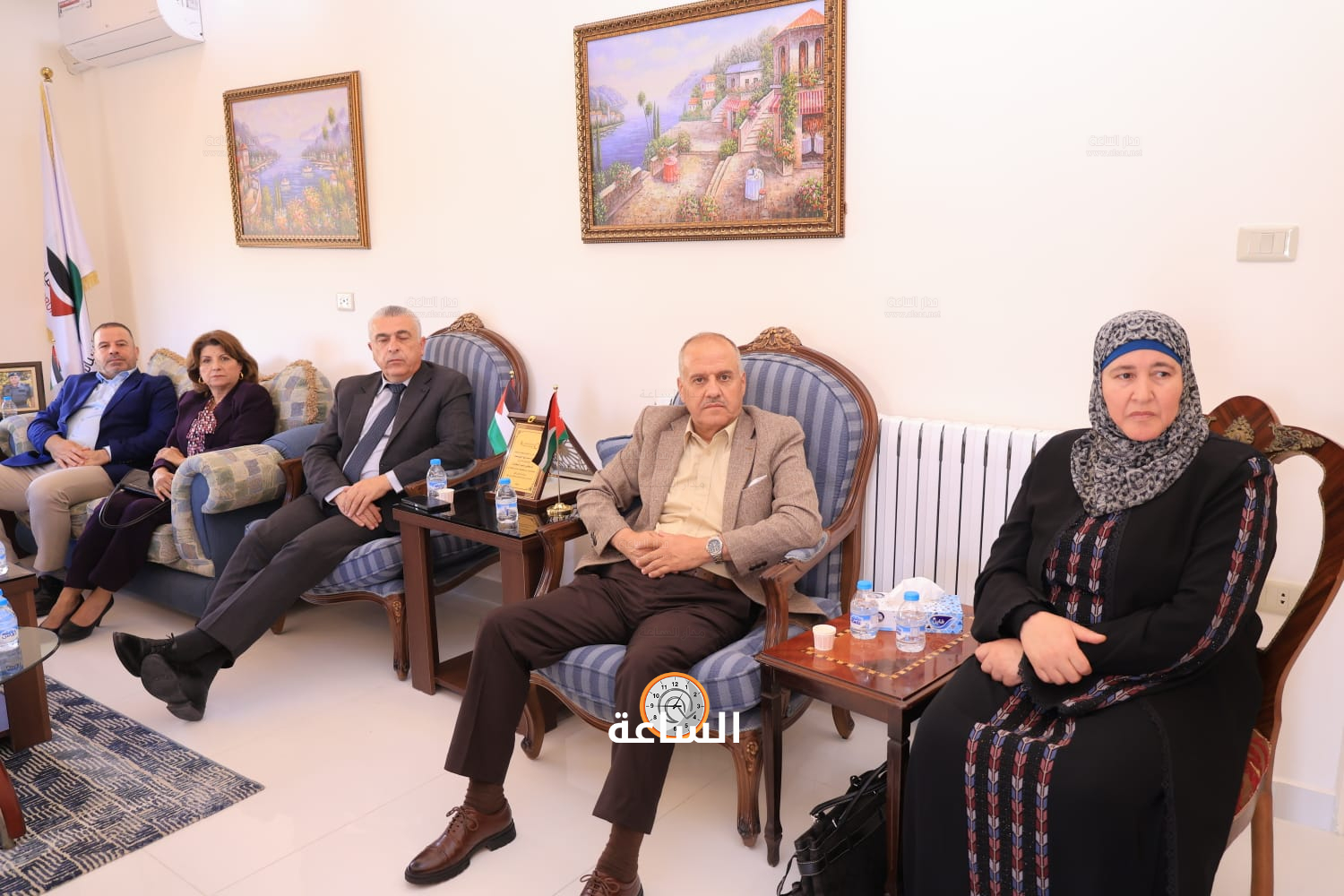 Madar Al-Saa Images 0.5415941815536647