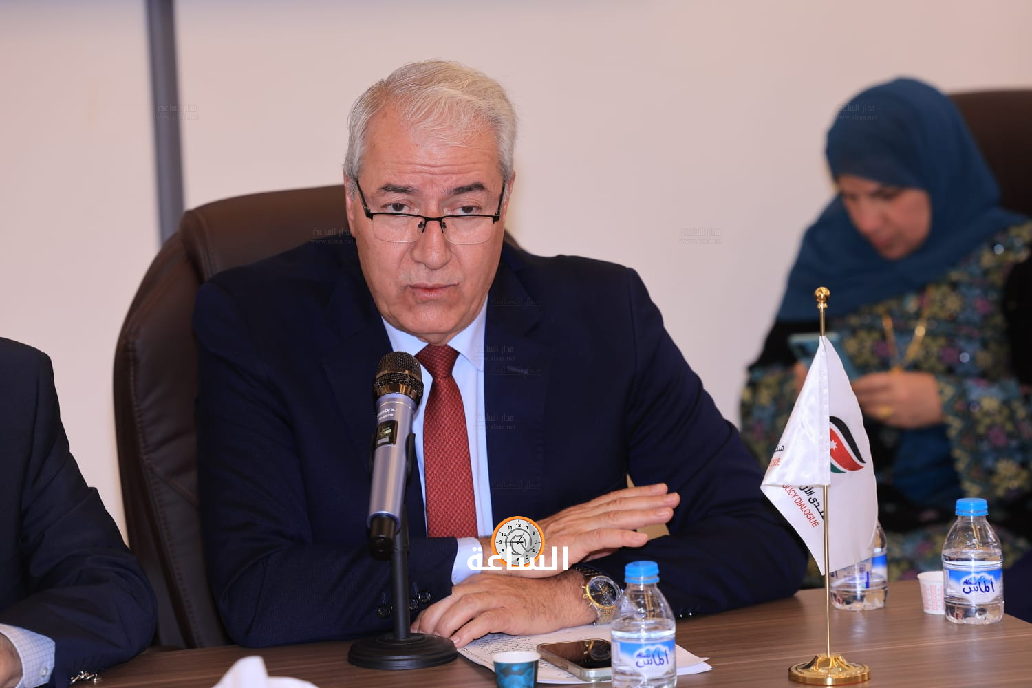 Madar Al-Saa Images 0.451326087902272