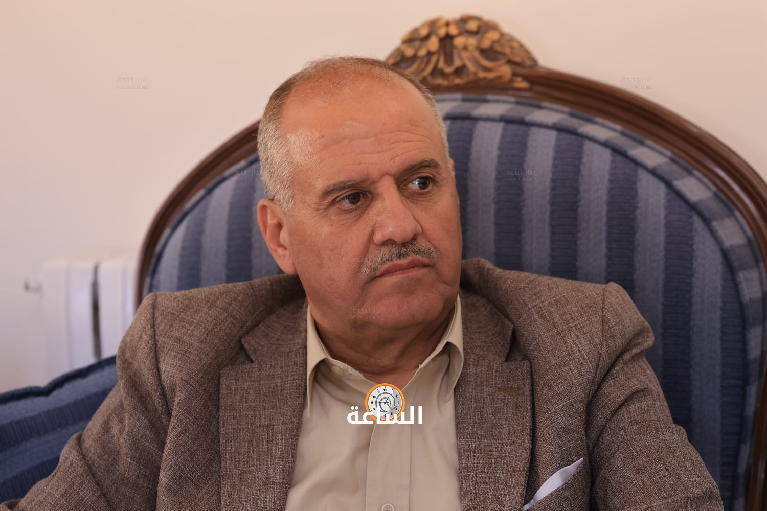 Madar Al-Saa Images 0.5663971332495946