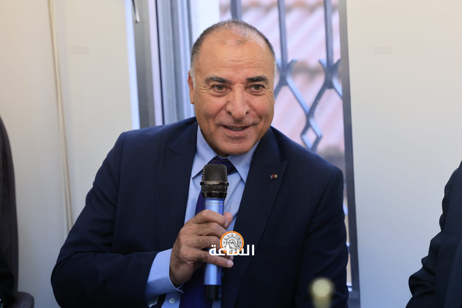 Madar Al-Saa Images 0.12514239181765363