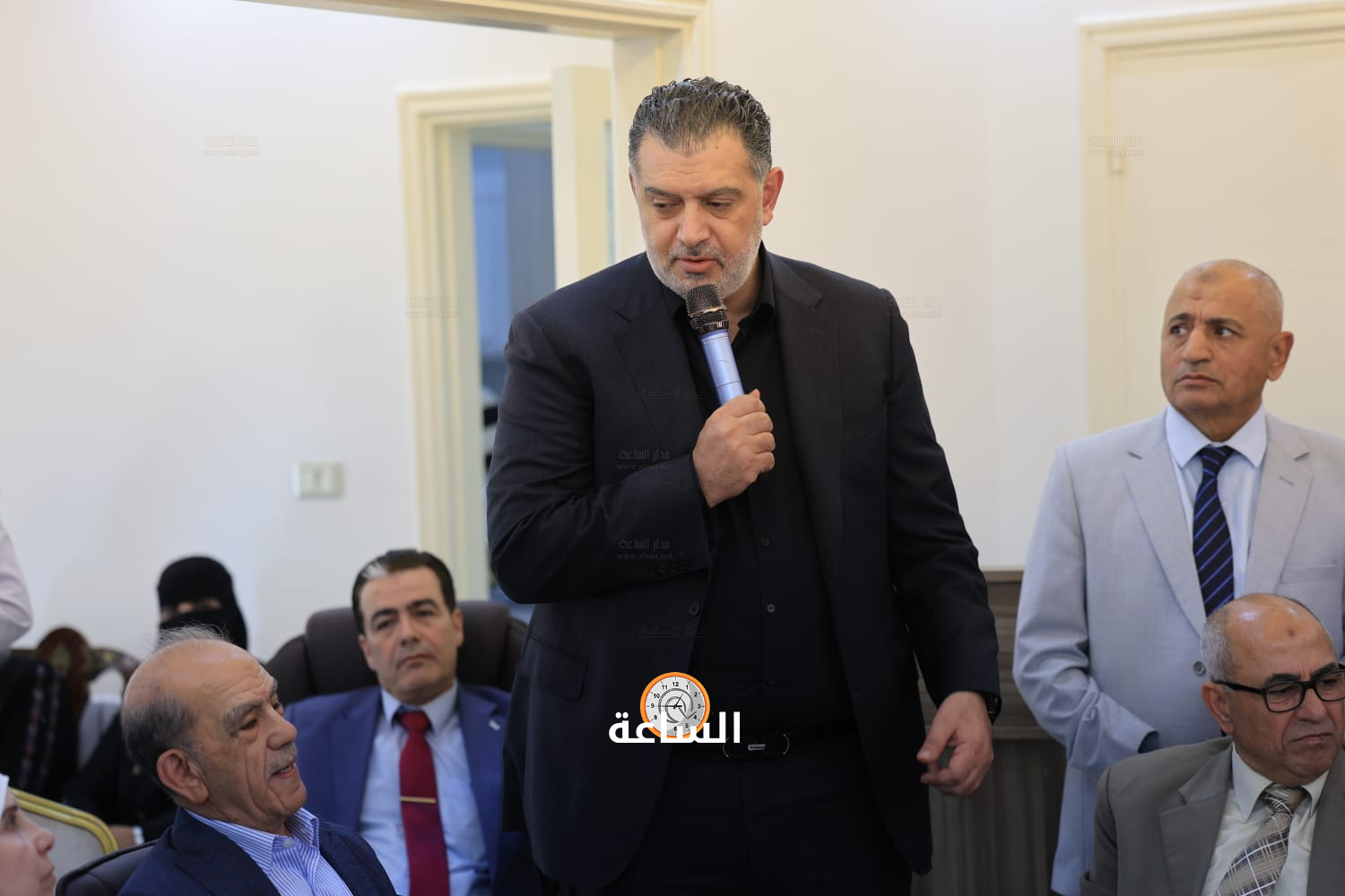 Madar Al-Saa Images 0.495392769667929