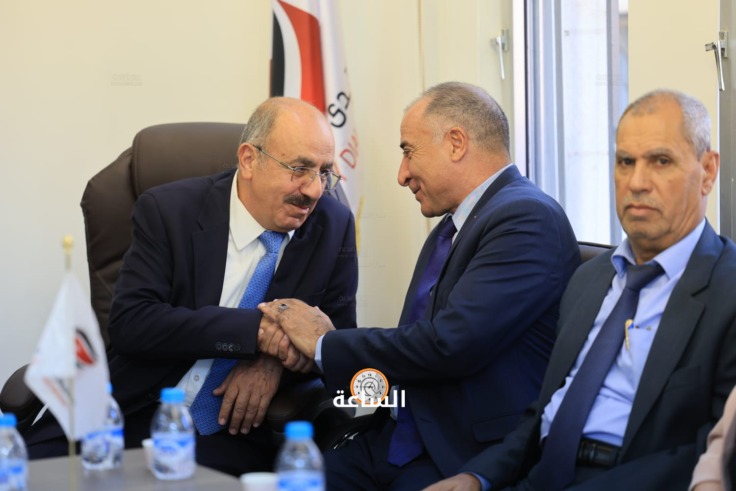 Madar Al-Saa Images 0.8492402935754804