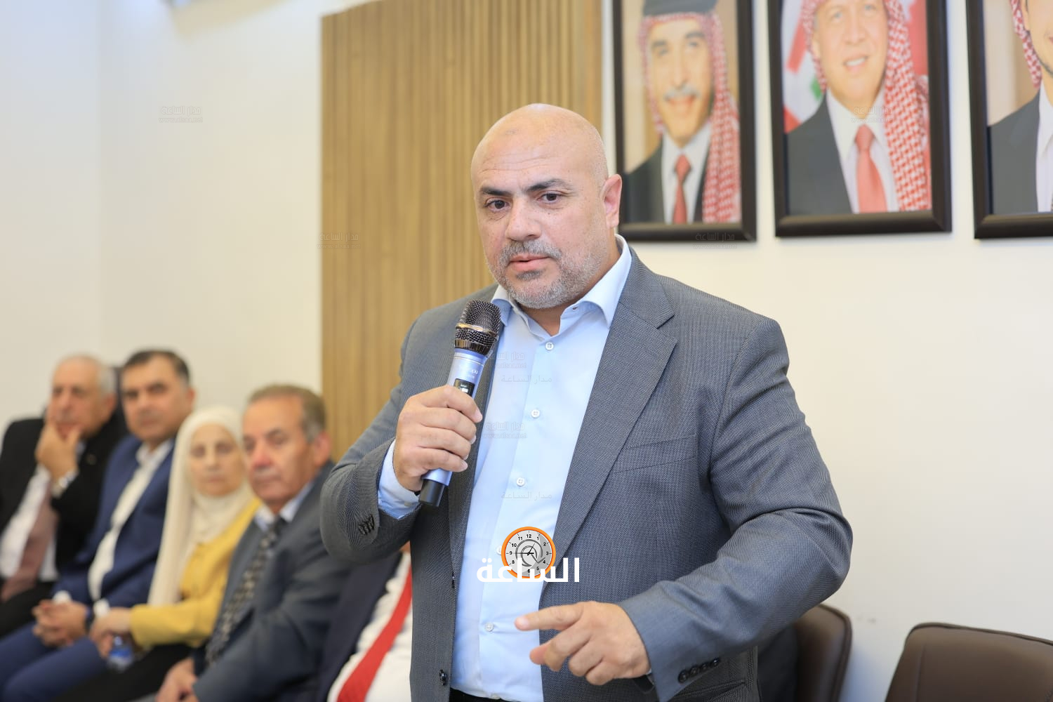 Madar Al-Saa Images 0.6181077701509036