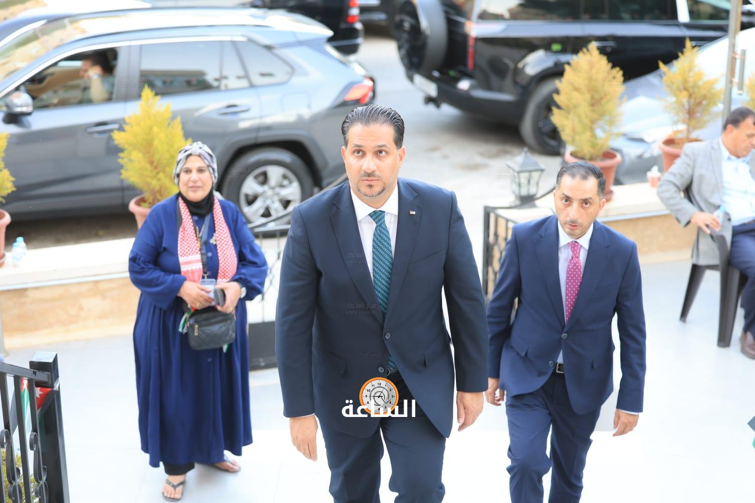 Madar Al-Saa Images 0.1285762751893208