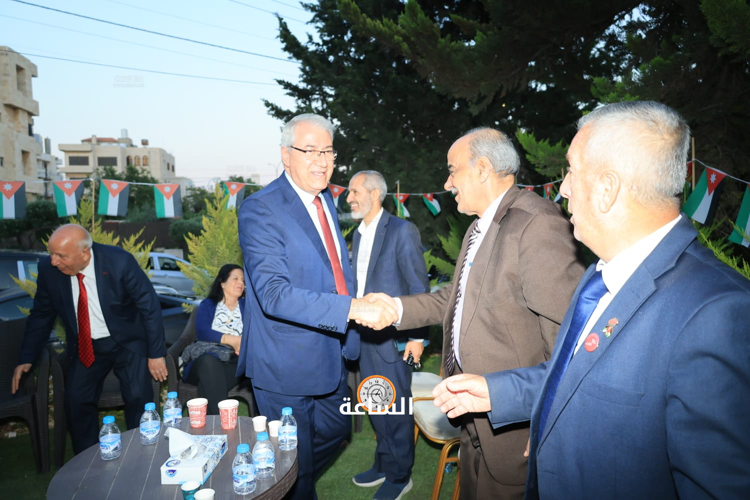 Madar Al-Saa Images 0.10800818124101197