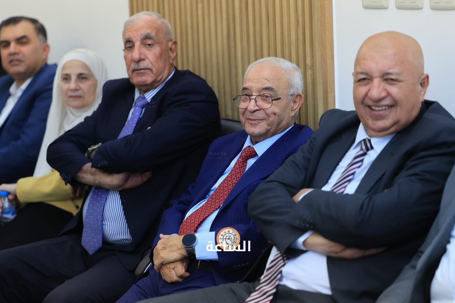 Madar Al-Saa Images 0.23802015387826558
