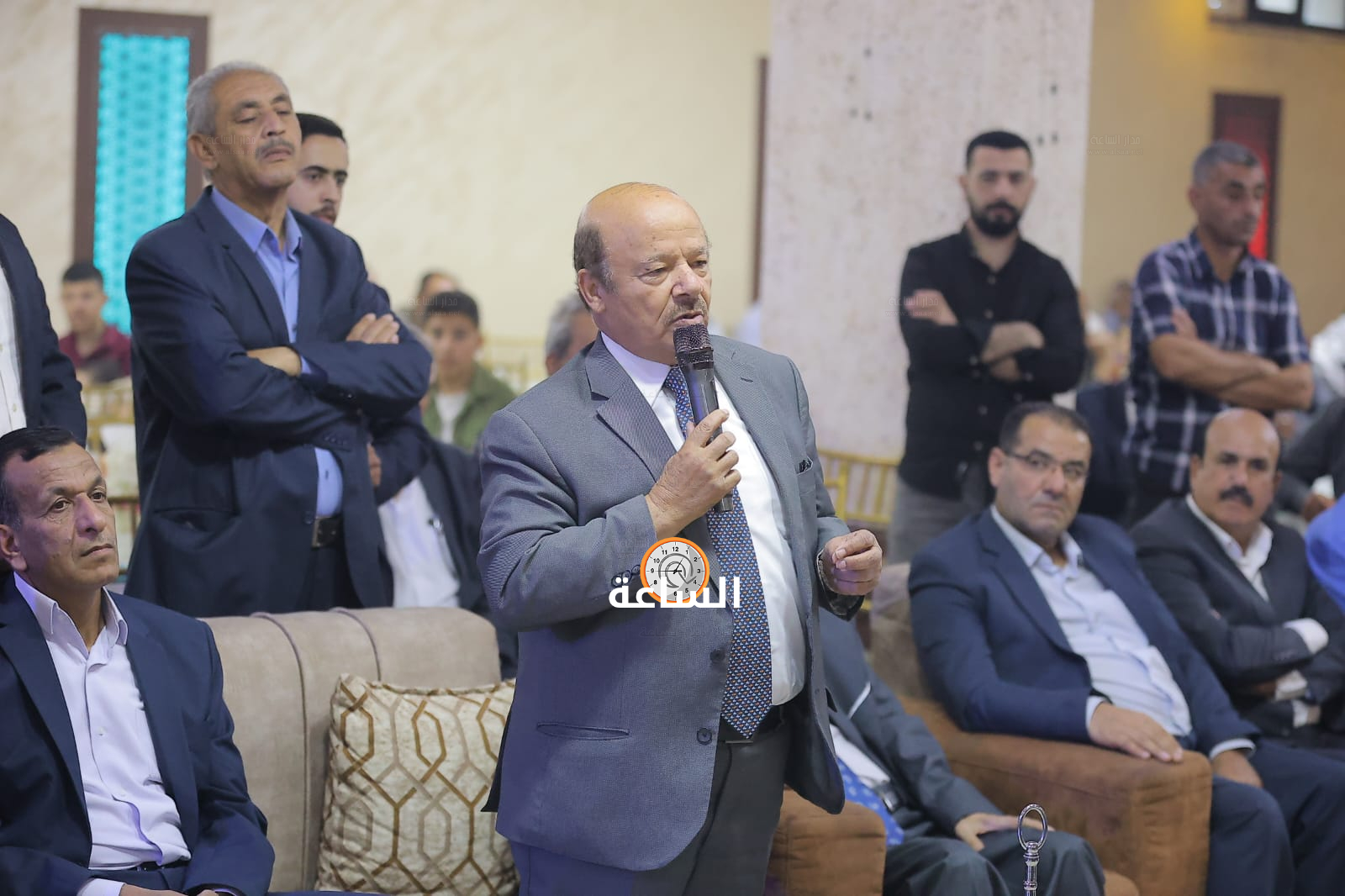 Madar Al-Saa Images 0.7621959625092417