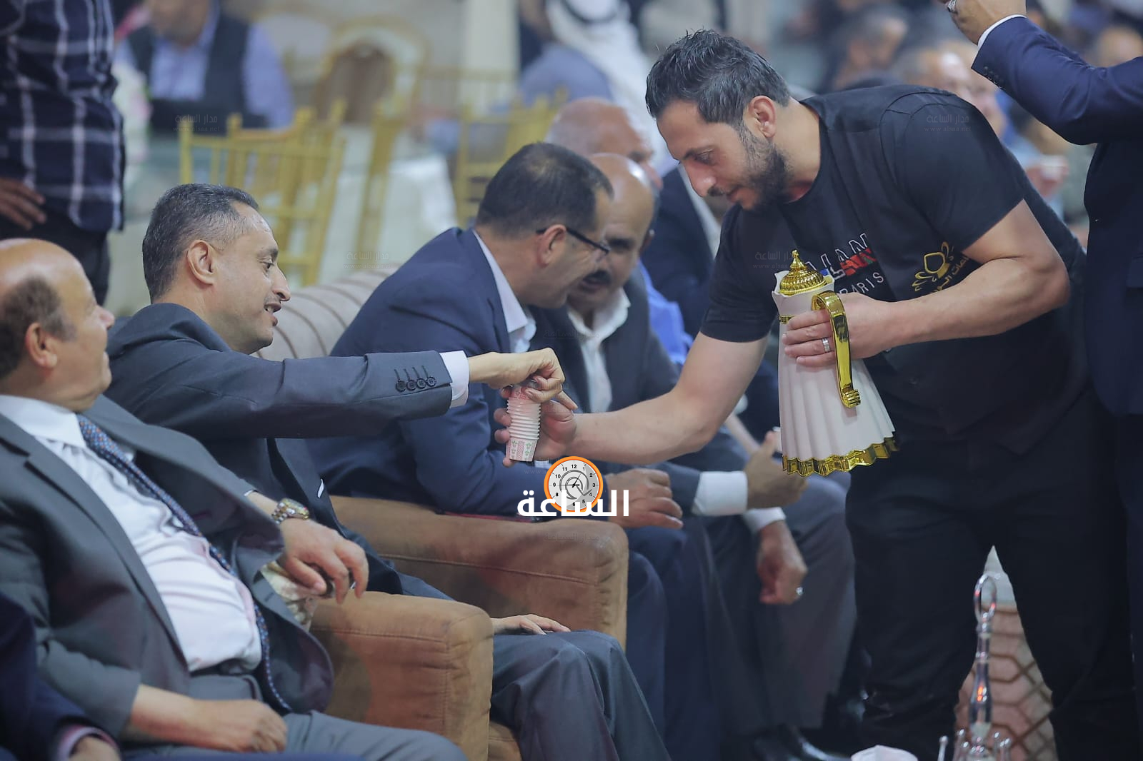 Madar Al-Saa Images 0.16056617686486474