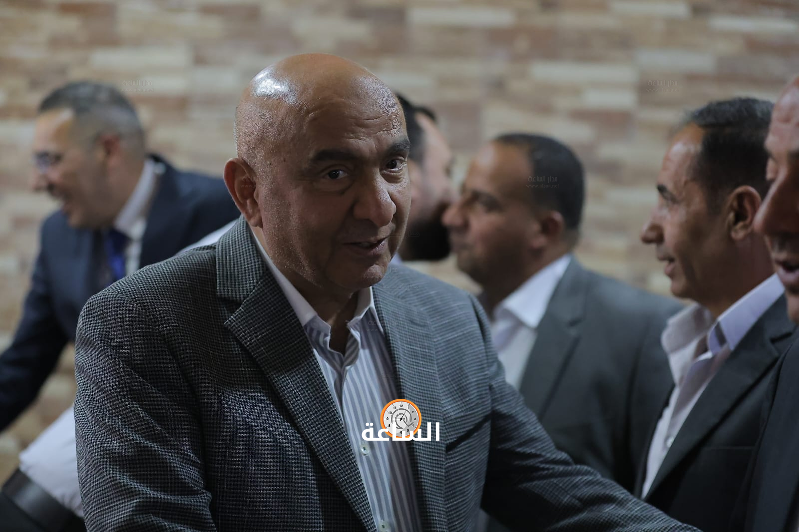 Madar Al-Saa Images 0.6425656830092713