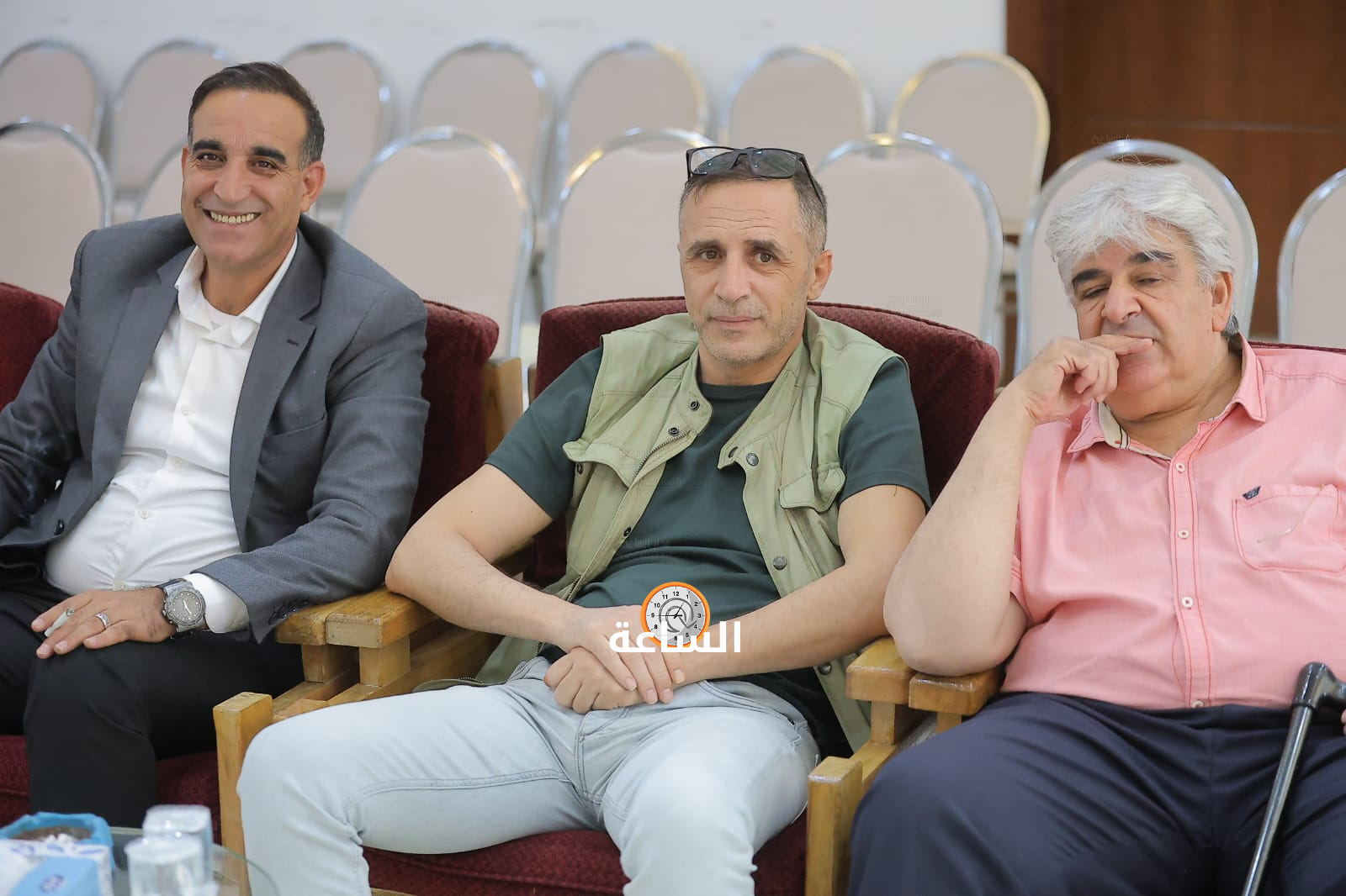 Madar Al-Saa Images 0.9265703157259495