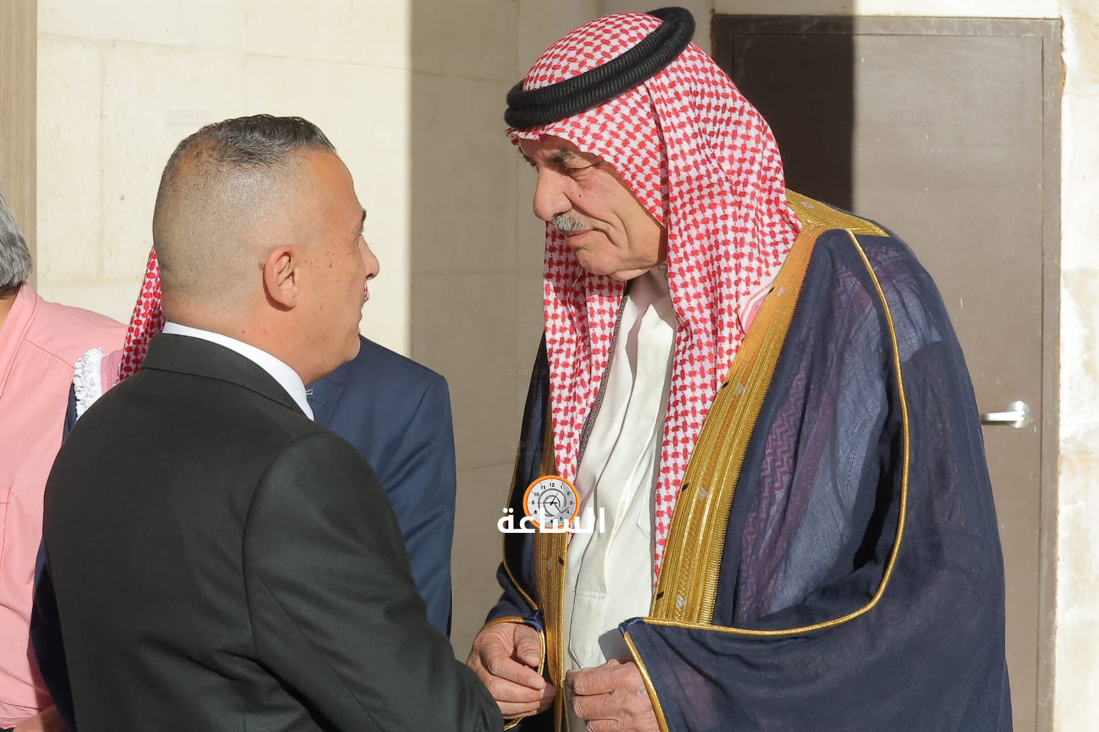 Madar Al-Saa Images 0.6147989326403123
