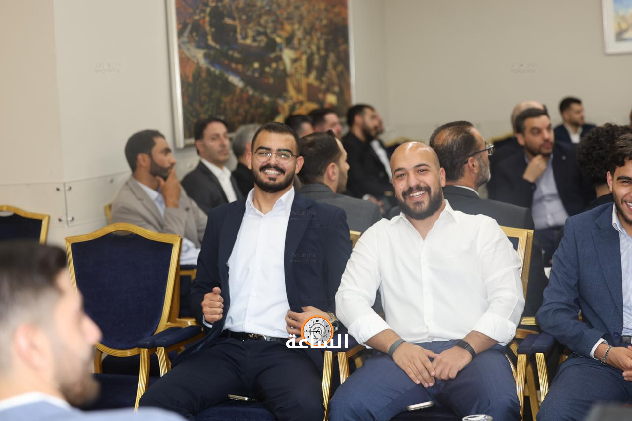 Madar Al-Saa Images 0.5542179799862502