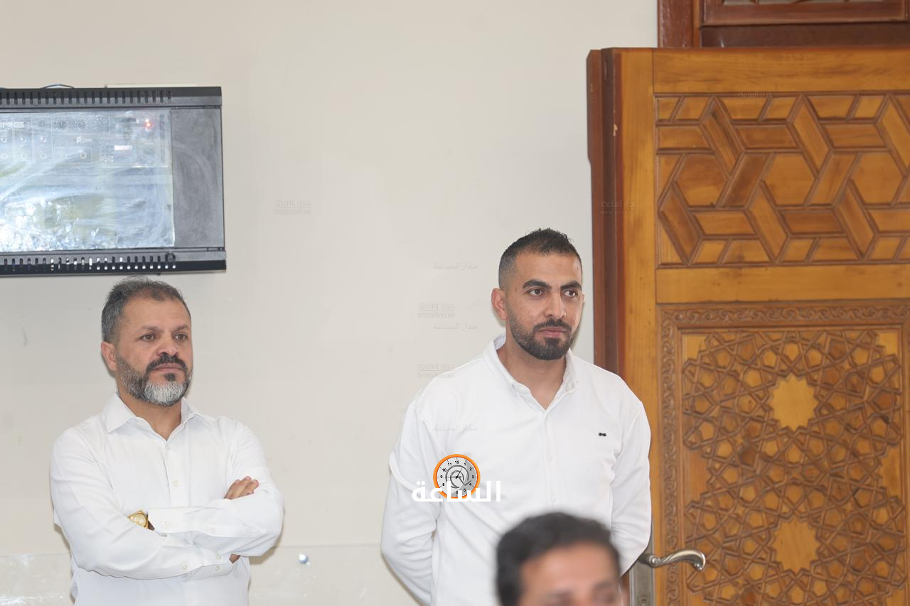 Madar Al-Saa Images 0.5651148223634103