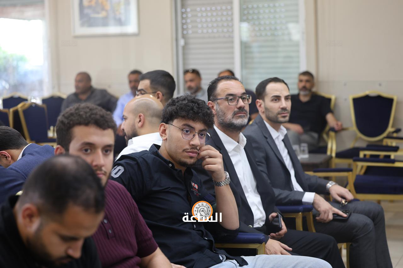 Madar Al-Saa Images 0.590376053855425