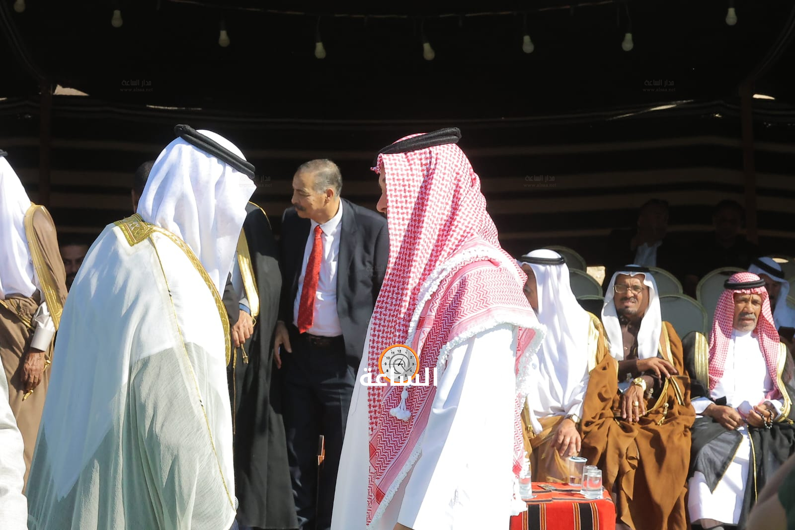 Madar Al-Saa Images 0.5263481685580322