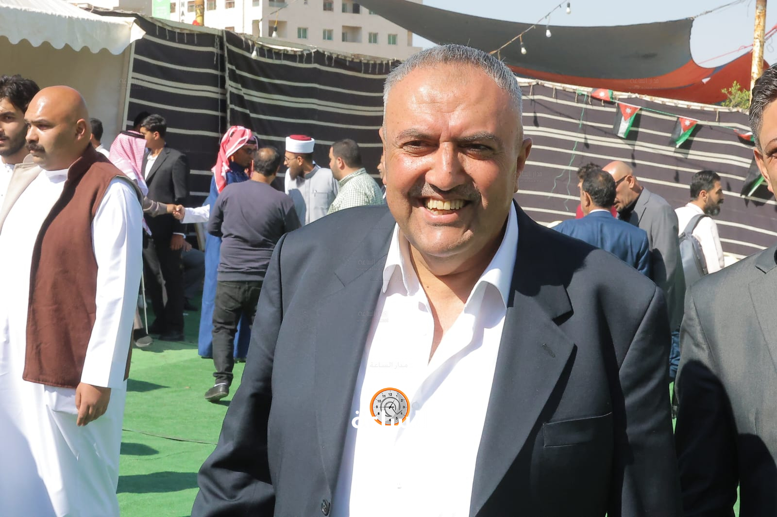 Madar Al-Saa Images 0.8564592989343592