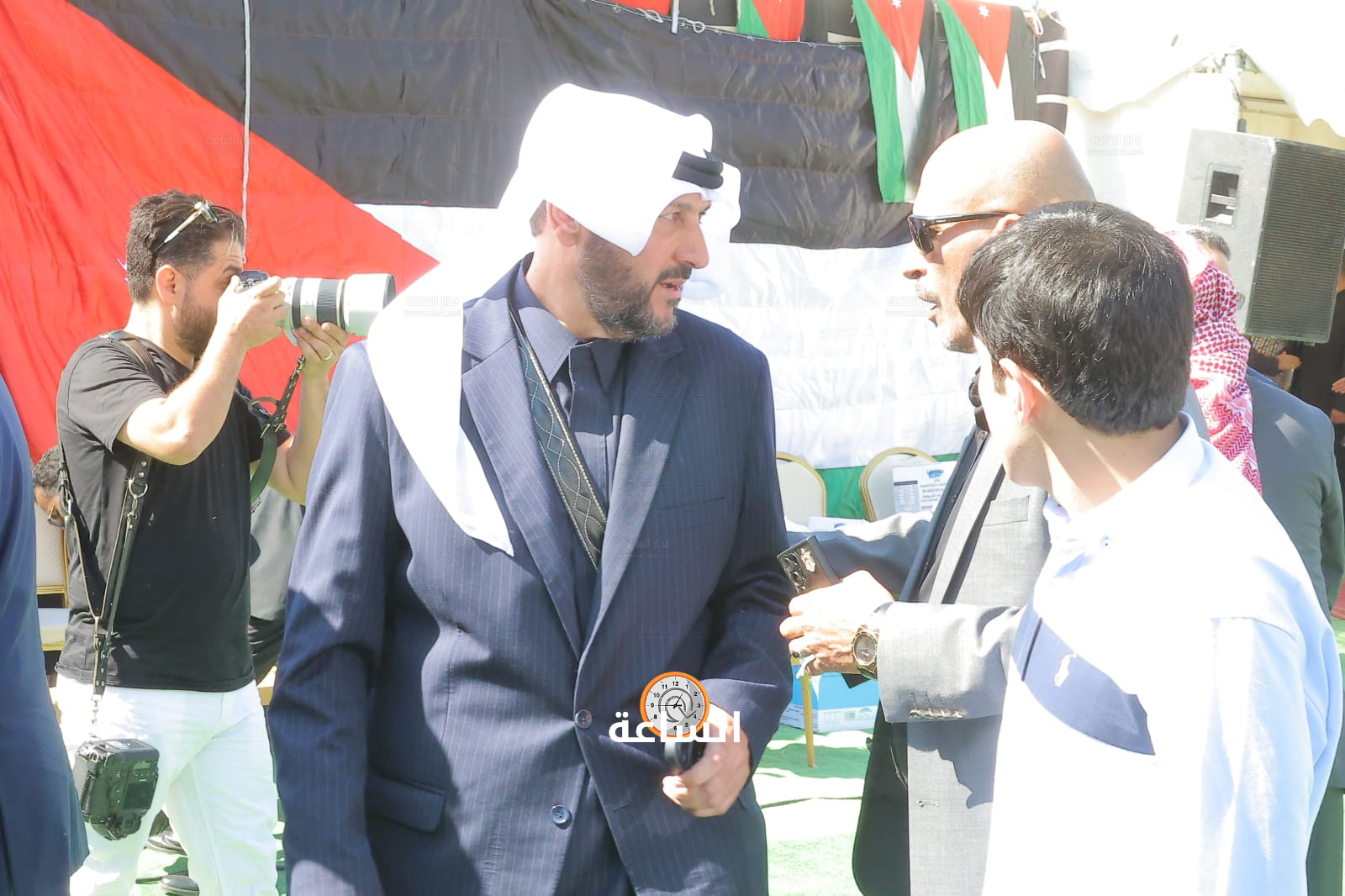Madar Al-Saa Images 0.19835947847874258