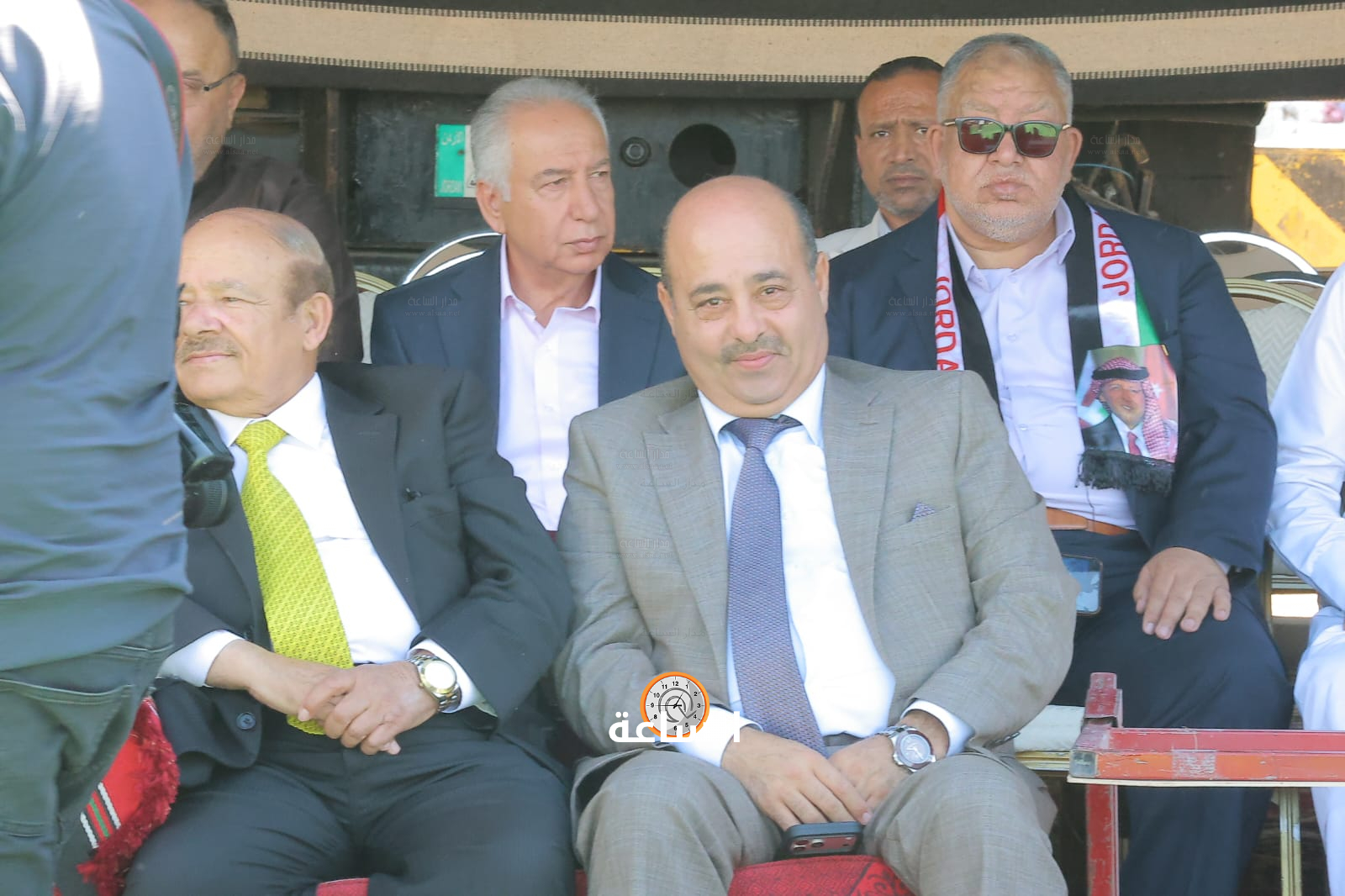 Madar Al-Saa Images 0.6131363849783821