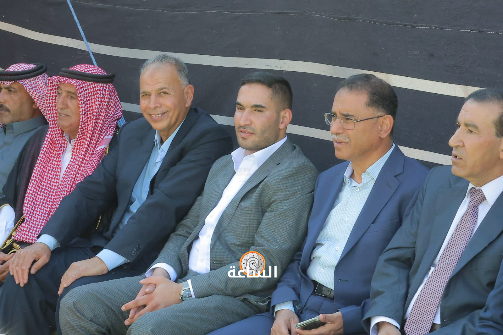 Madar Al-Saa Images 0.7789130193852837