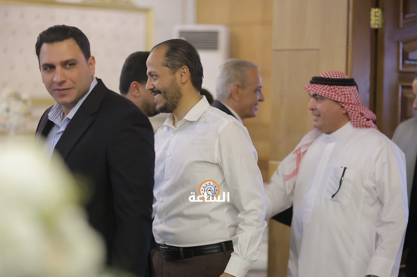 Madar Al-Saa Images 0.9325735670005492