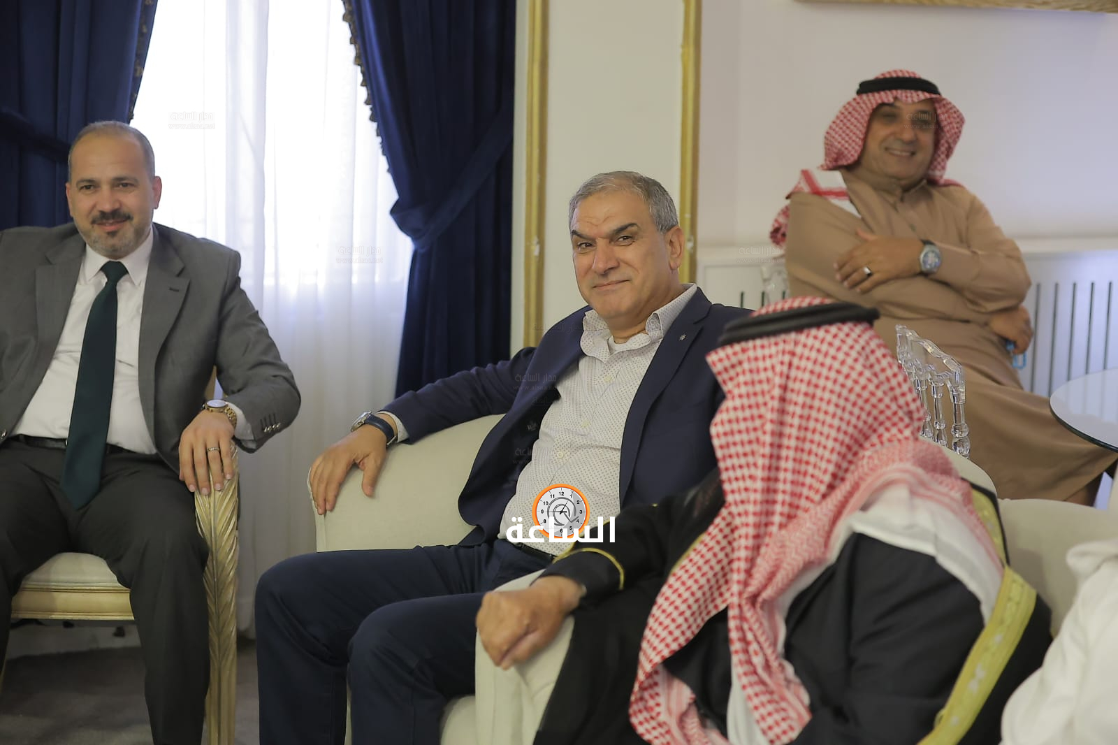 Madar Al-Saa Images 0.7245769345573316