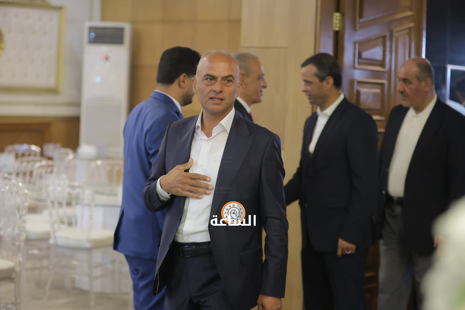 Madar Al-Saa Images 0.00002895443018535726