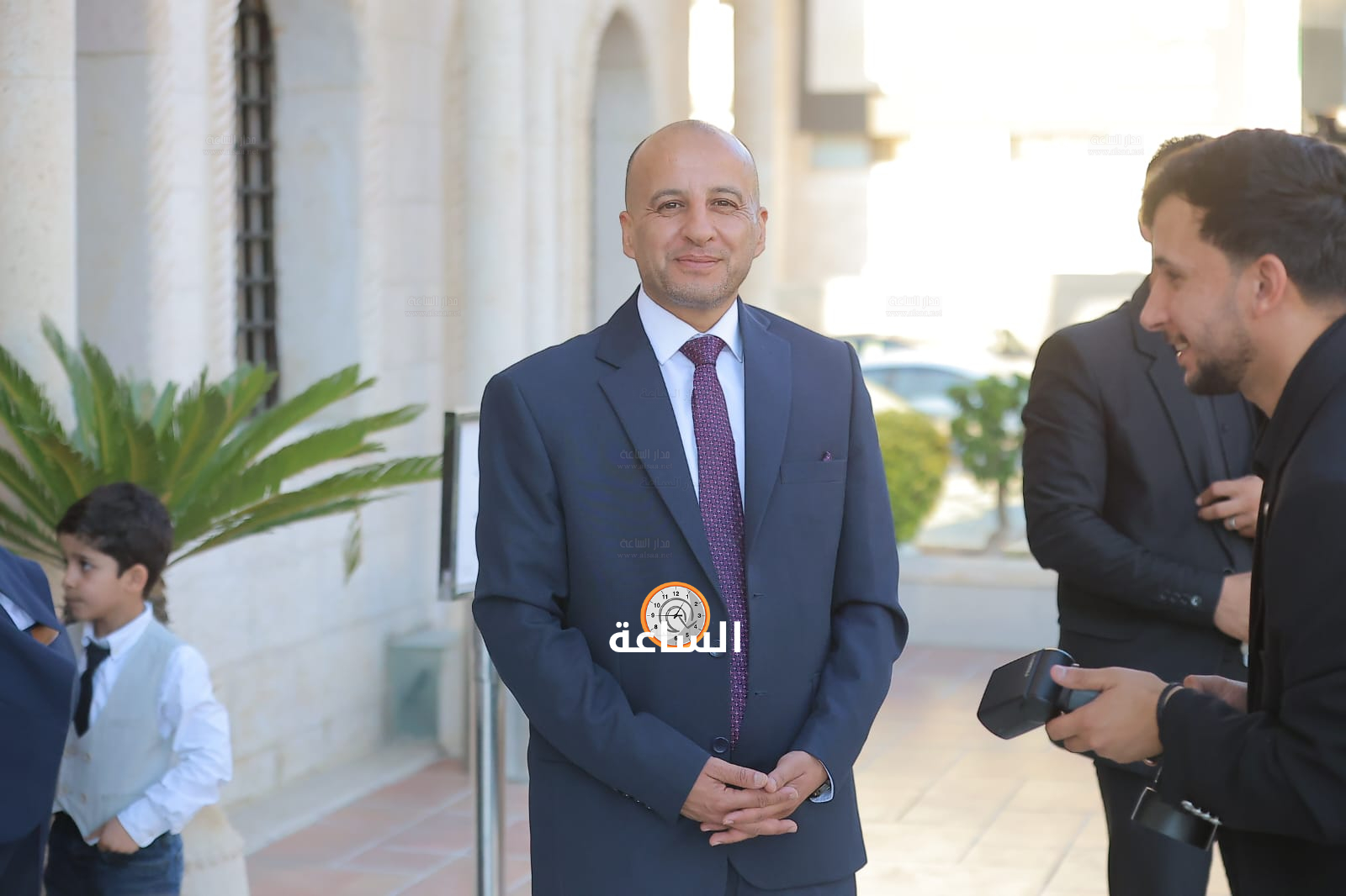 Madar Al-Saa Images 0.0011950161055767072