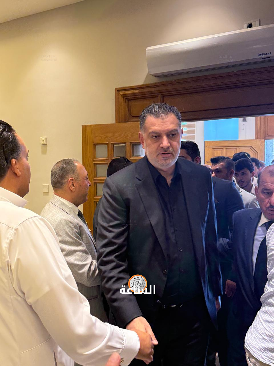 Madar Al-Saa Images 0.7631239332640101