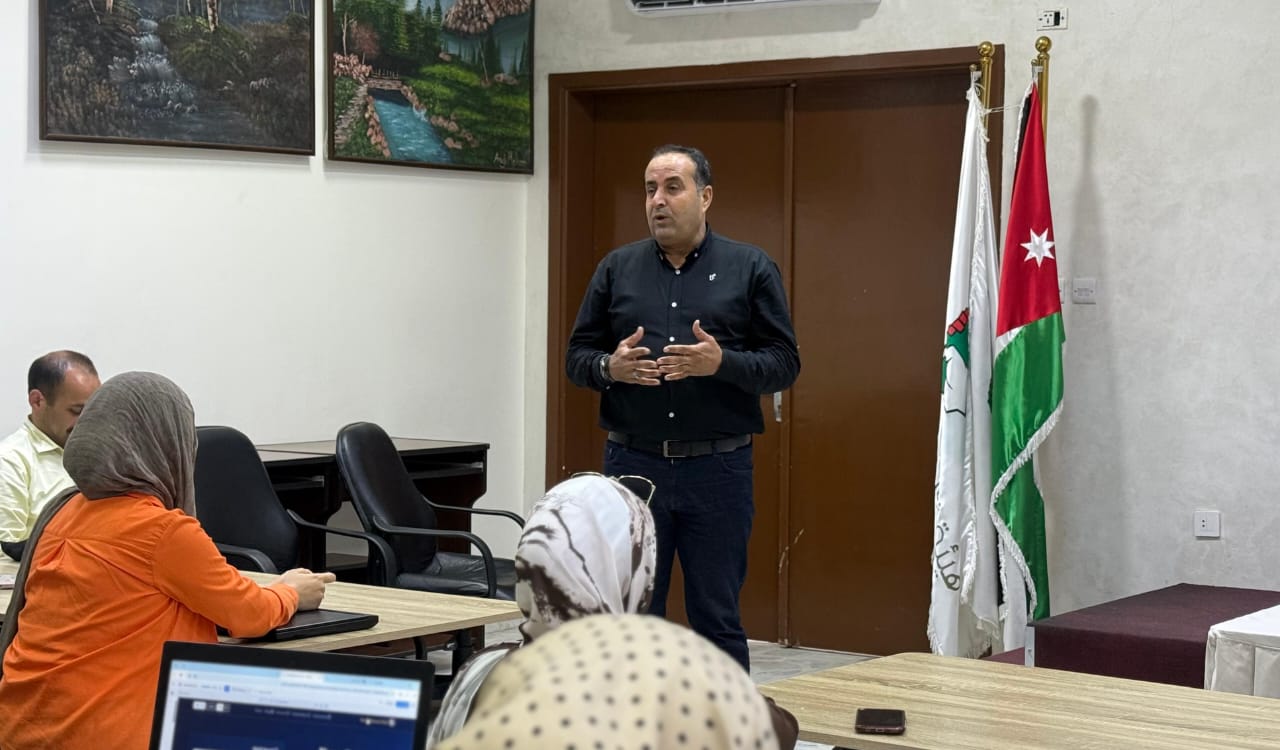 Madar Al-Saa Images 0.568497059415978