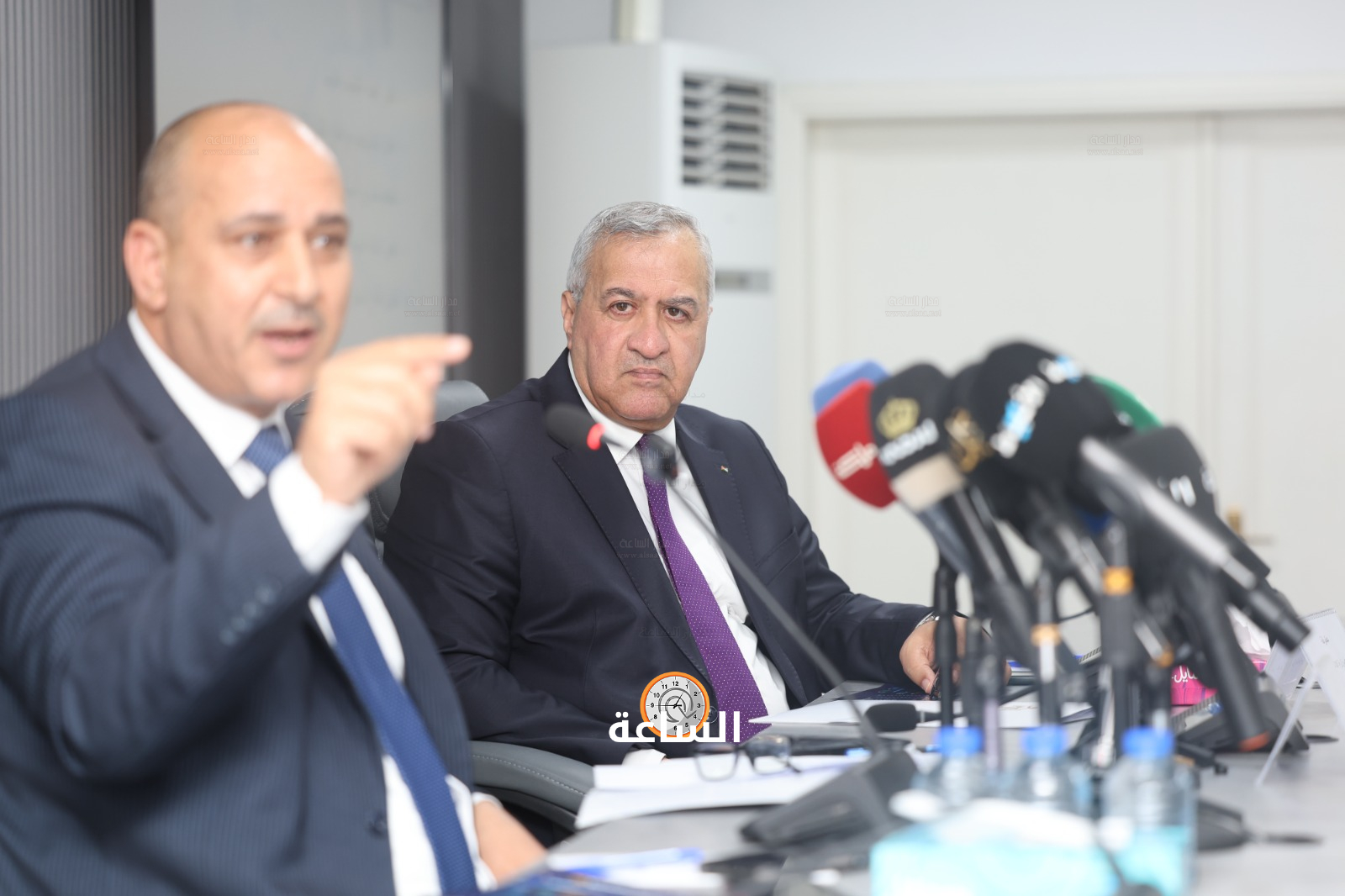 Madar Al-Saa Images 0.4819282729009646