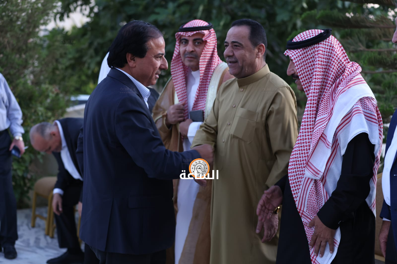 Madar Al-Saa Images 0.055180236099956925