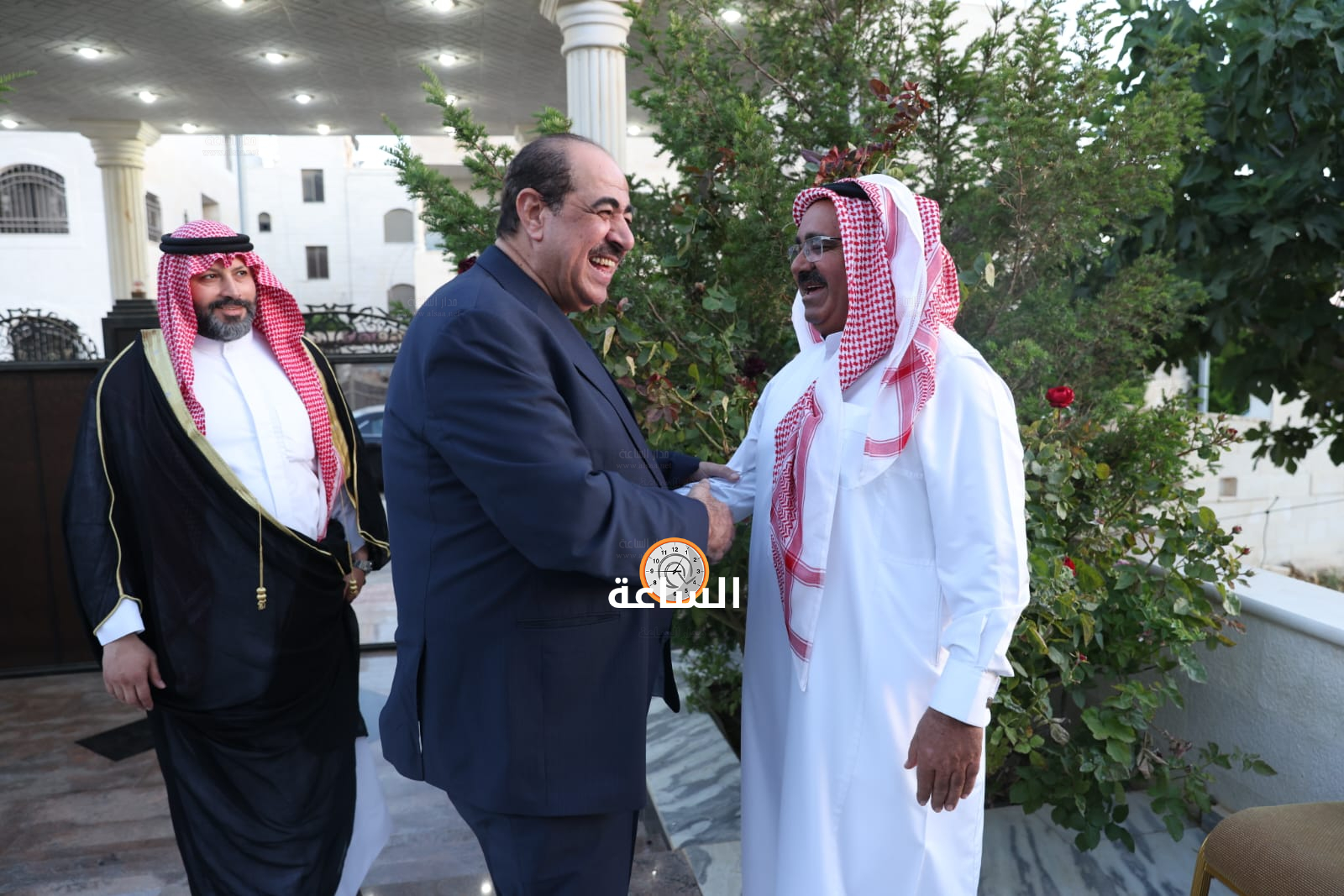 Madar Al-Saa Images 0.46805211722156825