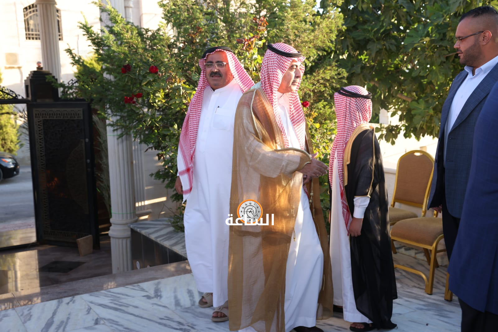 Madar Al-Saa Images 0.5095370086759274