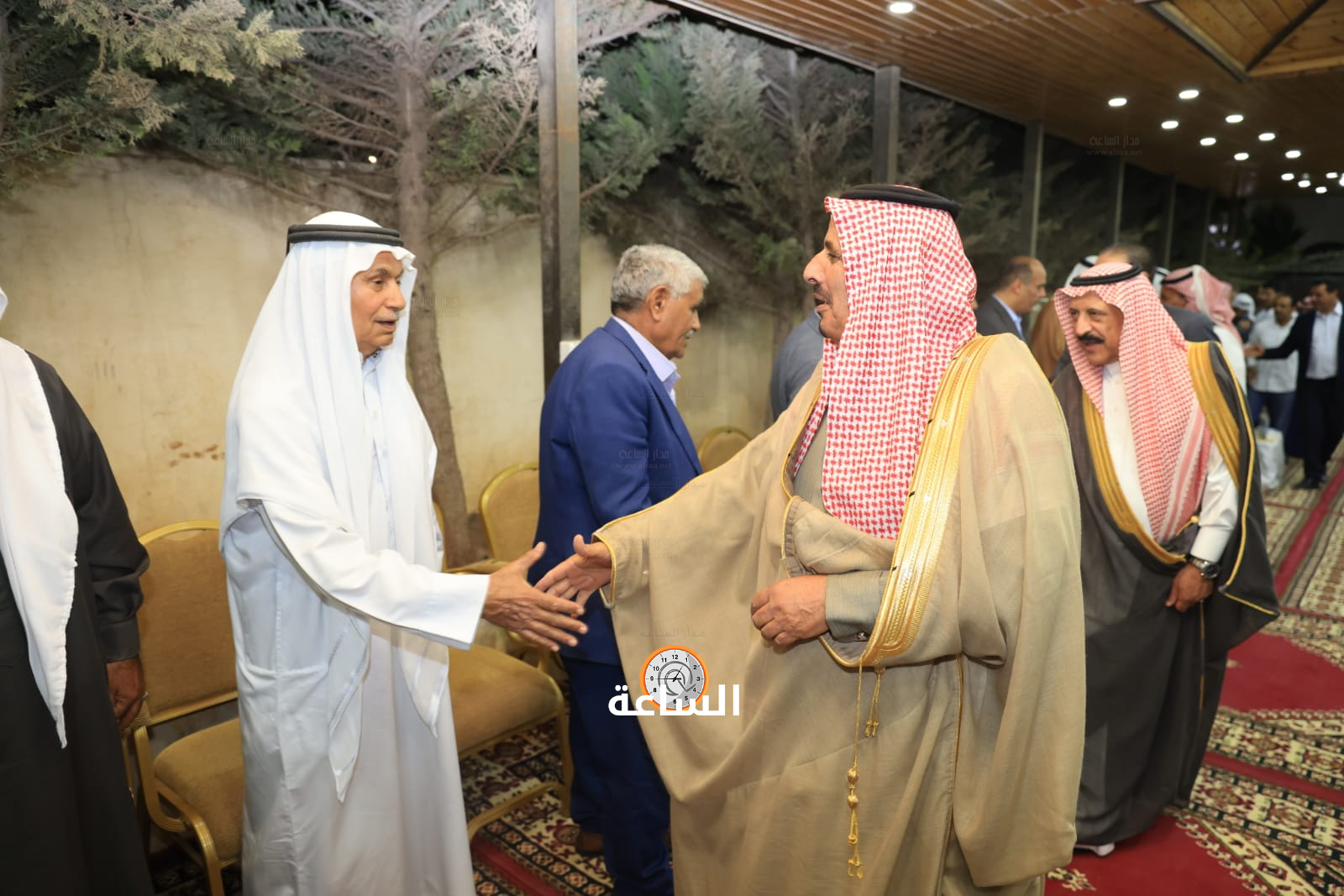 Madar Al-Saa Images 0.23693146212512395