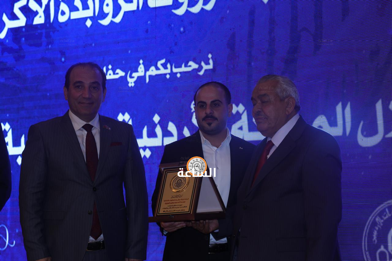 Madar Al-Saa Images 0.9460883884960505