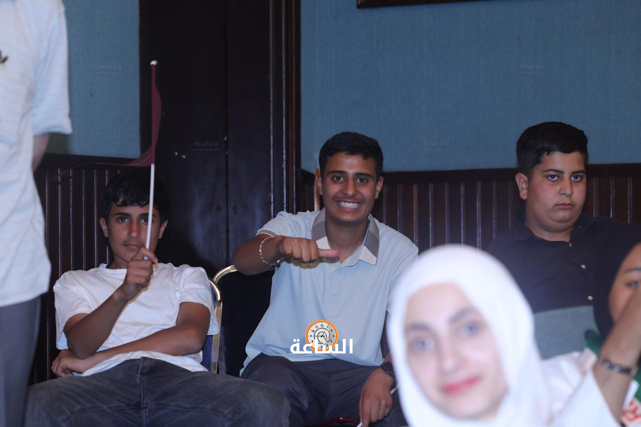 Madar Al-Saa Images 0.643882094816119