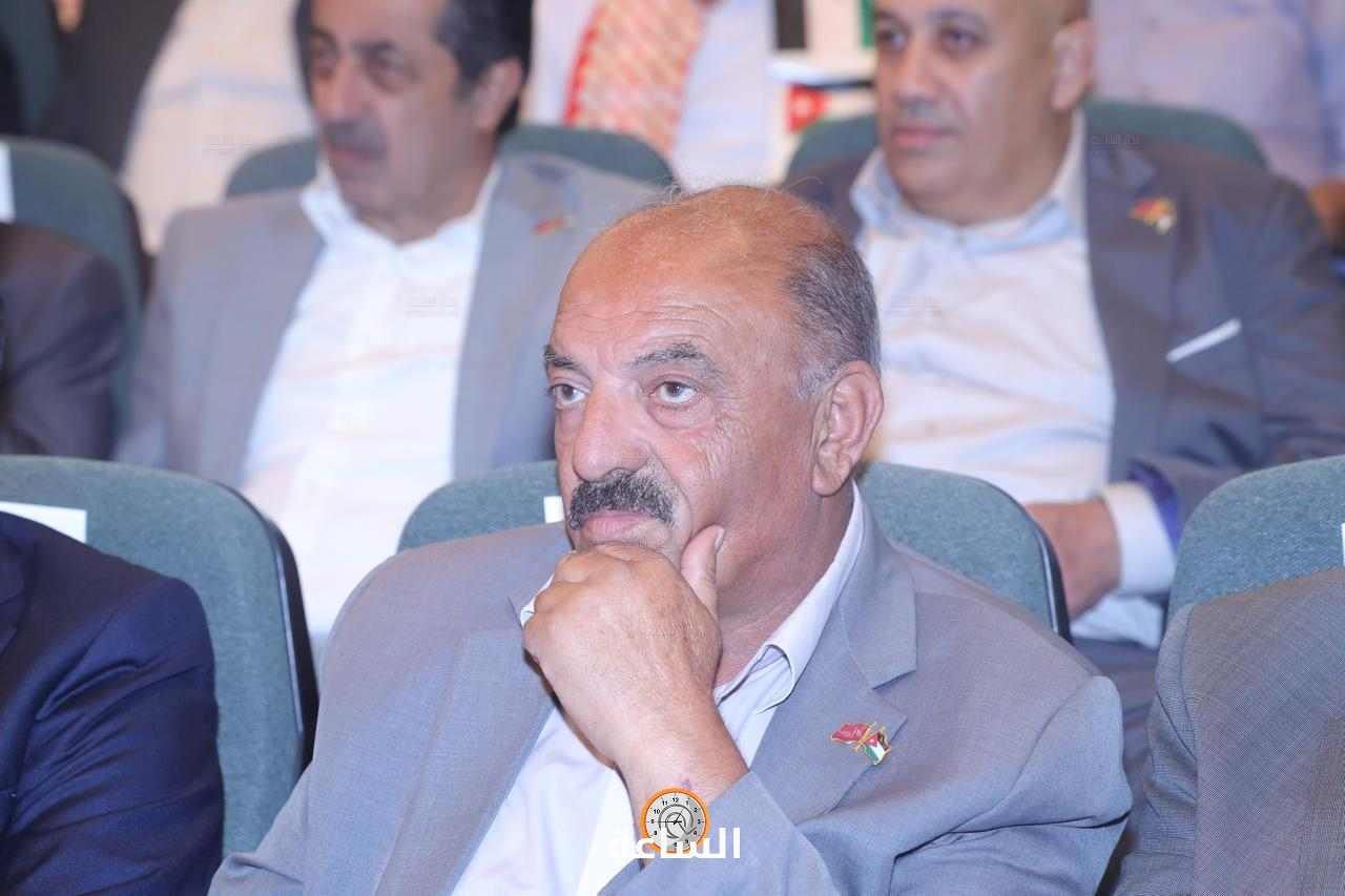 Madar Al-Saa Images 0.18675044524309126