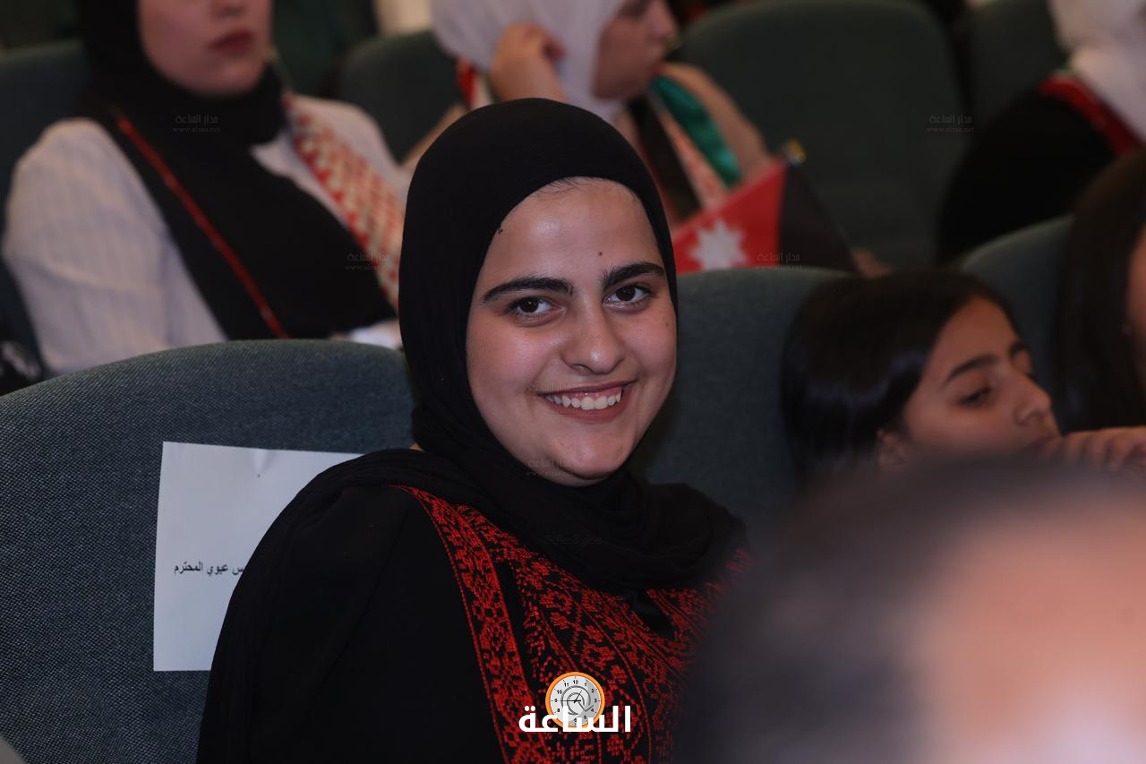 Madar Al-Saa Images 0.8006559432351342