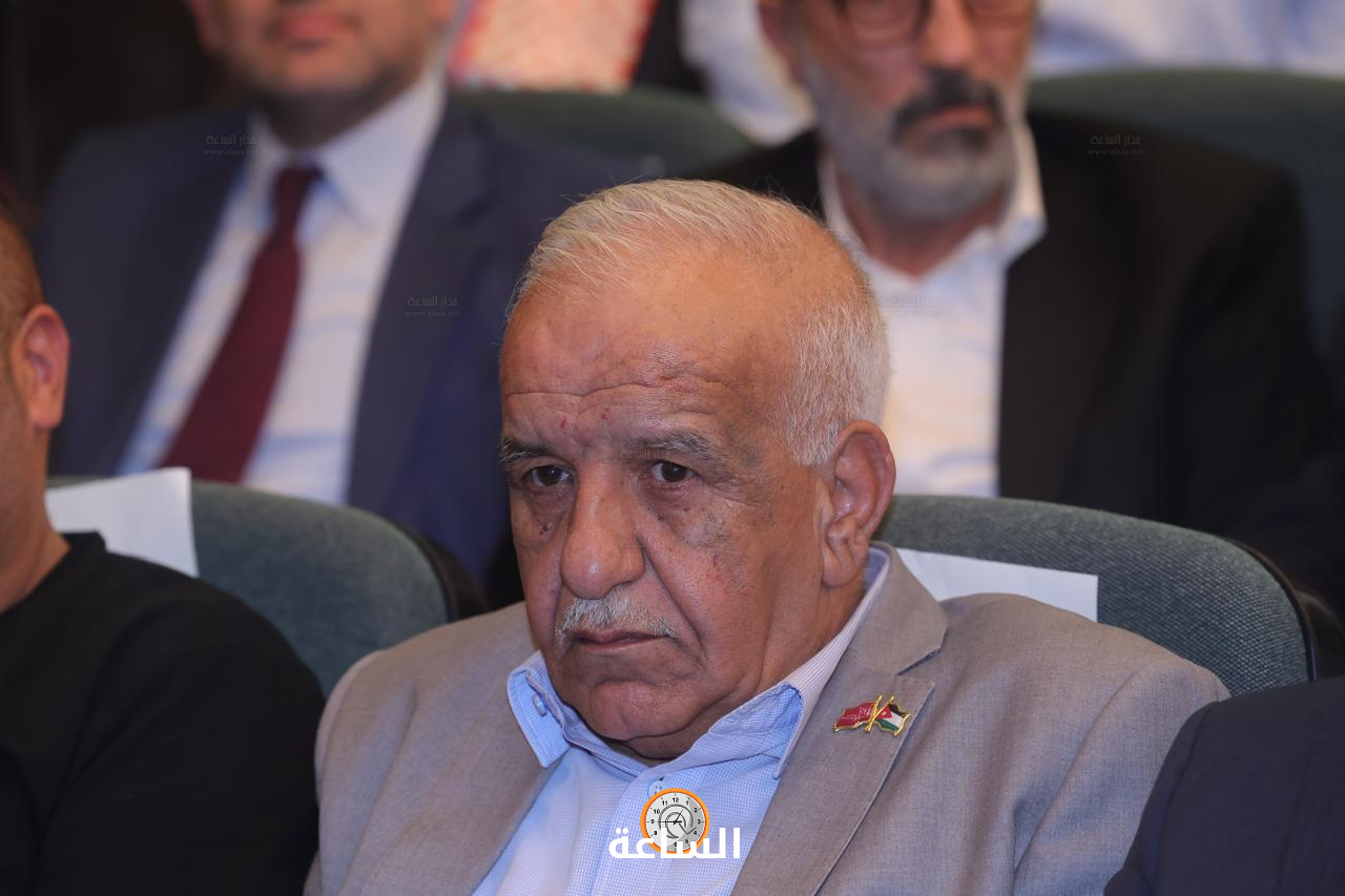 Madar Al-Saa Images 0.6540153670678104