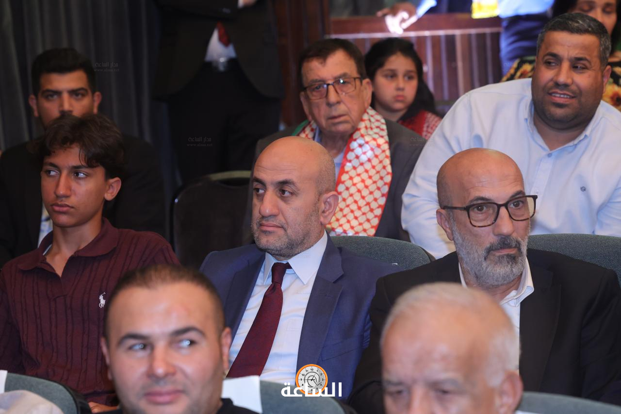 Madar Al-Saa Images 0.49248127612656223