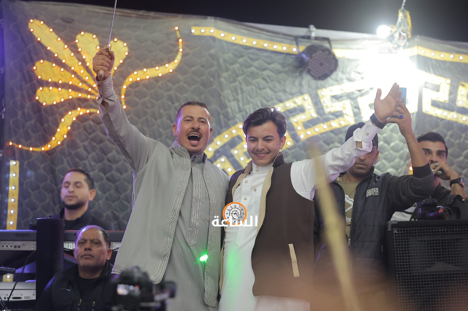 Madar Al-Saa Images 0.38441196829938074