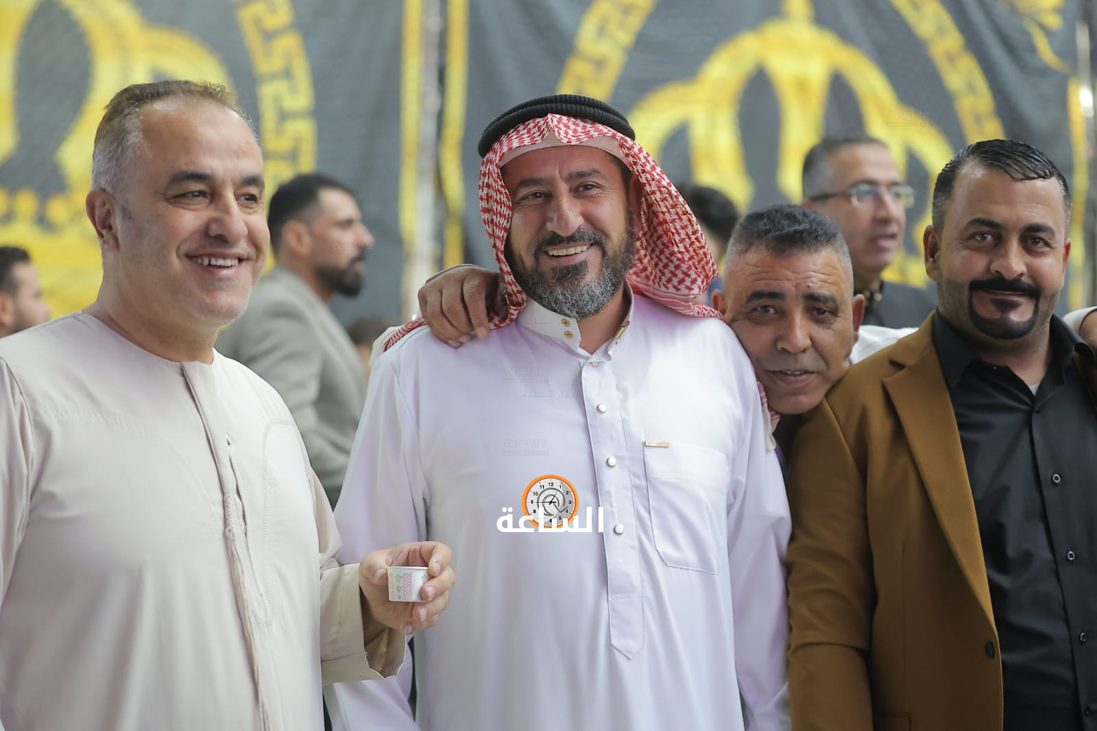 Madar Al-Saa Images 0.38444689249650754