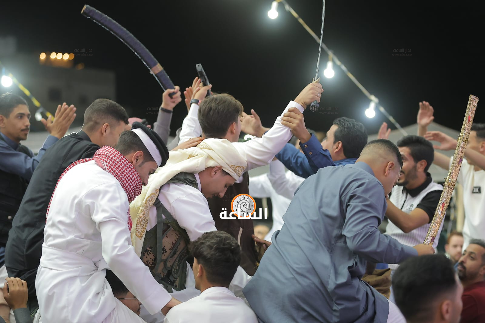 Madar Al-Saa Images 0.40890487234701467