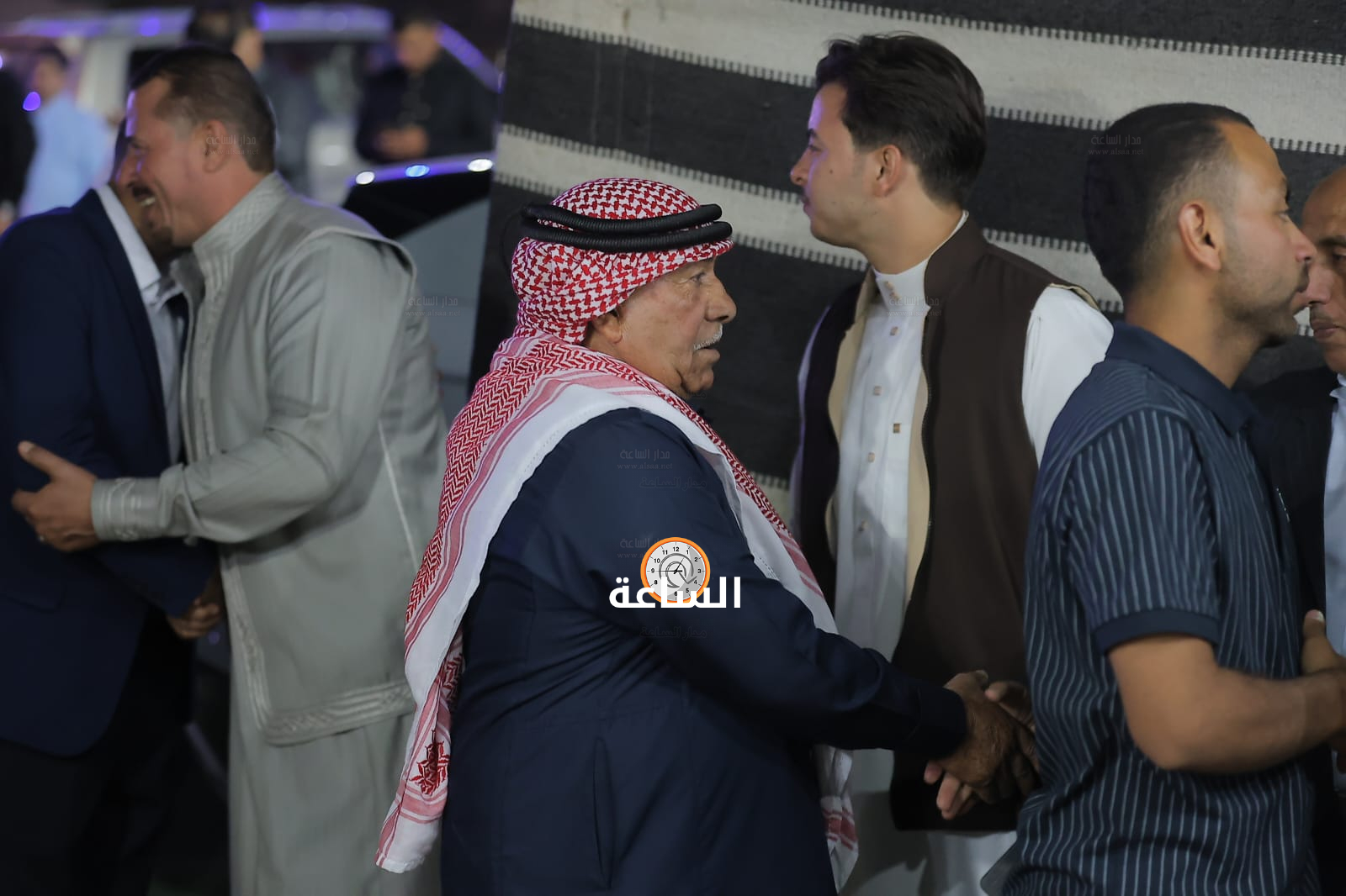 Madar Al-Saa Images 0.43777541510251694