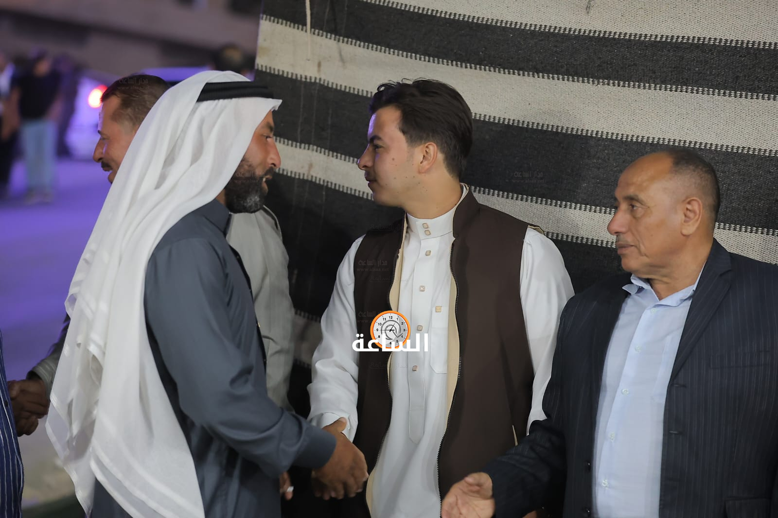 Madar Al-Saa Images 0.8596958075870317